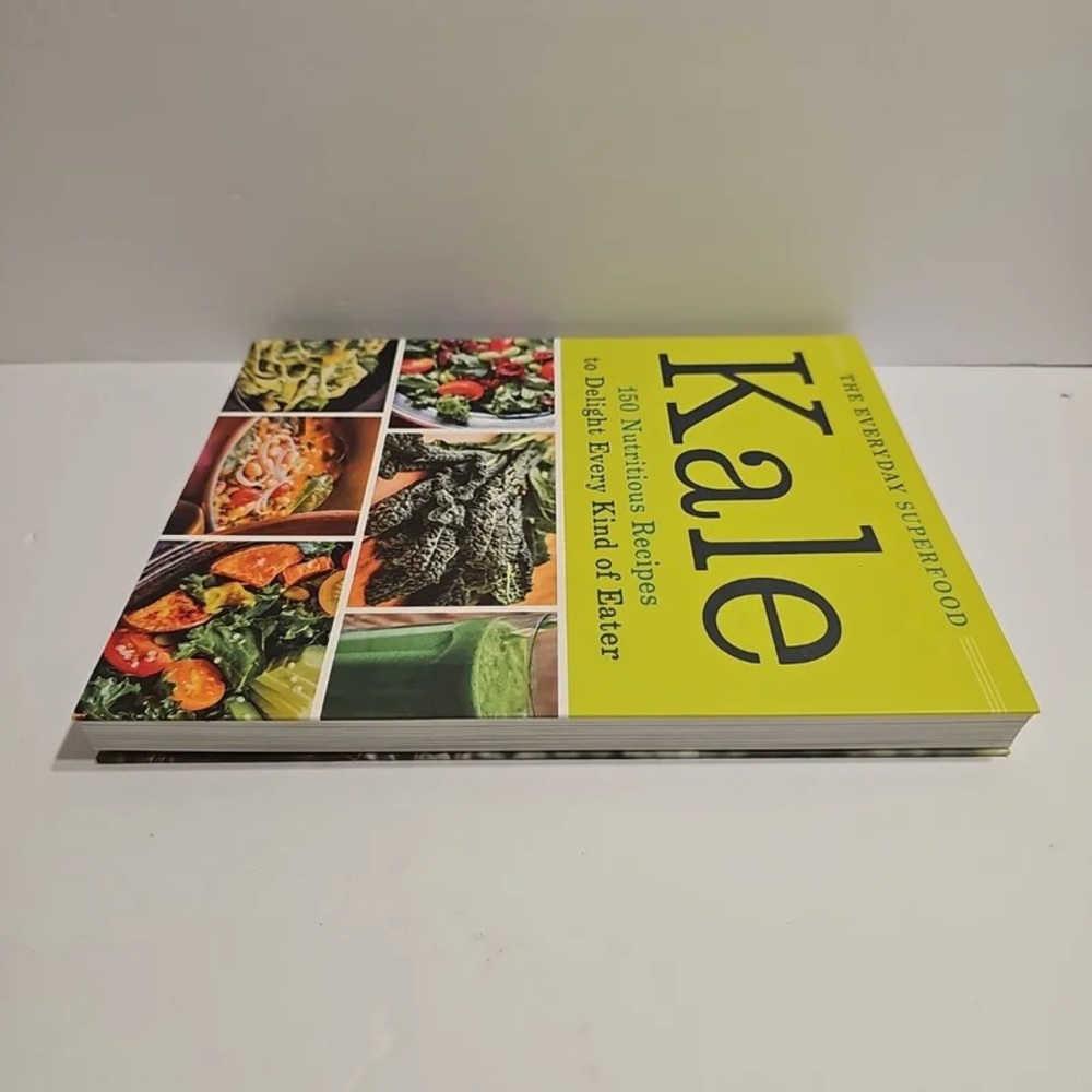 🌸3/$25 Kale: Everyday Superfood: 150 Nutritious Recipes to Delight Every Eater - Picture 5 of 16